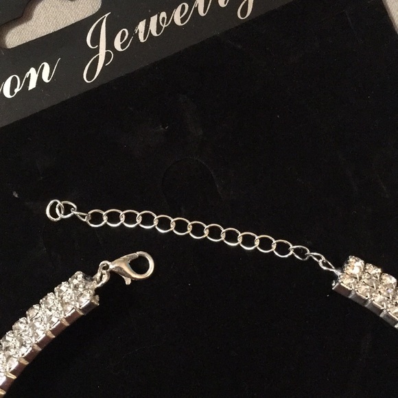 Three Row Rhinestone Collar Necklace - Picture 6 of 6
